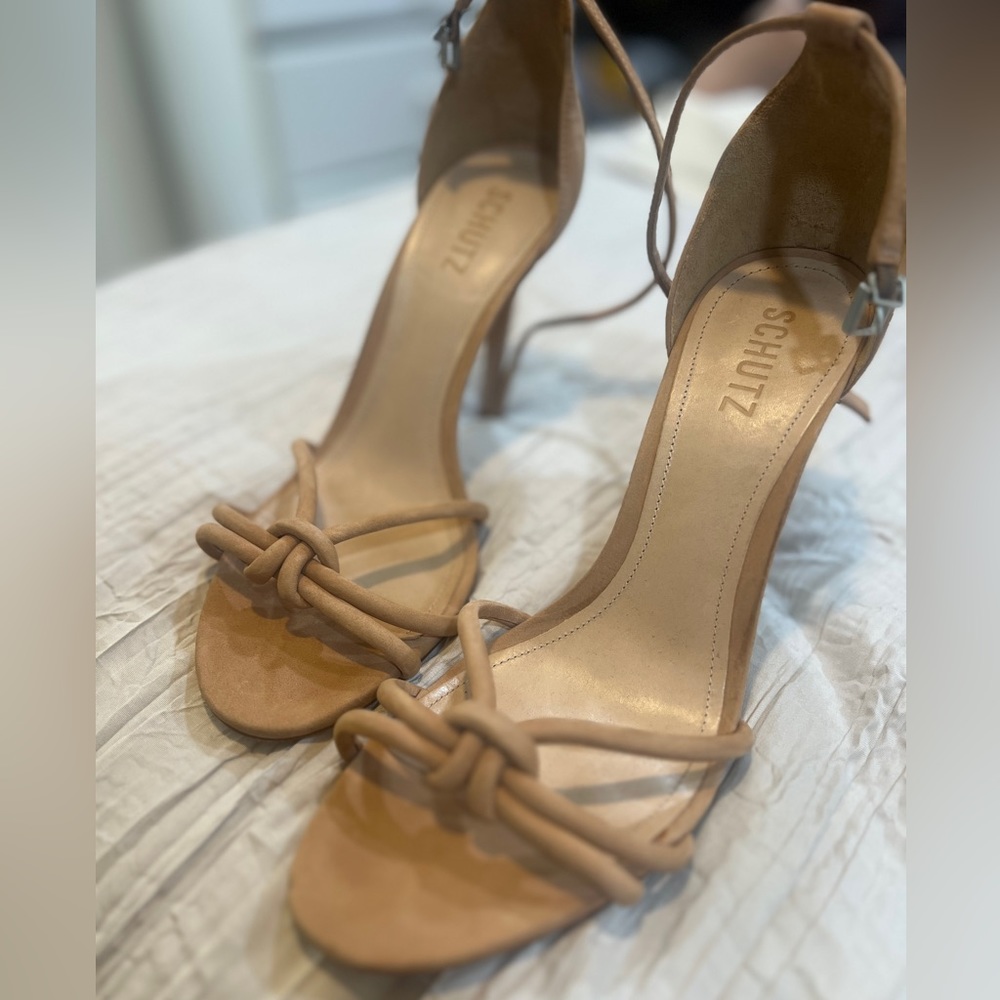 SCHUTZ tan heels (10)